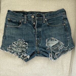 Levi’s short